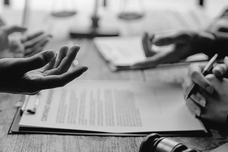 Learn more about our Entertainment Law and Business certificate